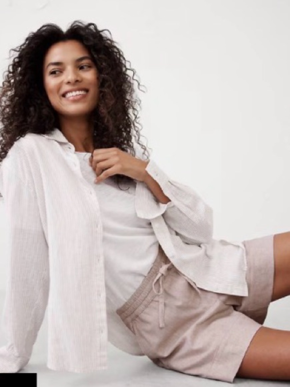 NWT Banana Republic Linen Blend Shorts - Flax, size XL